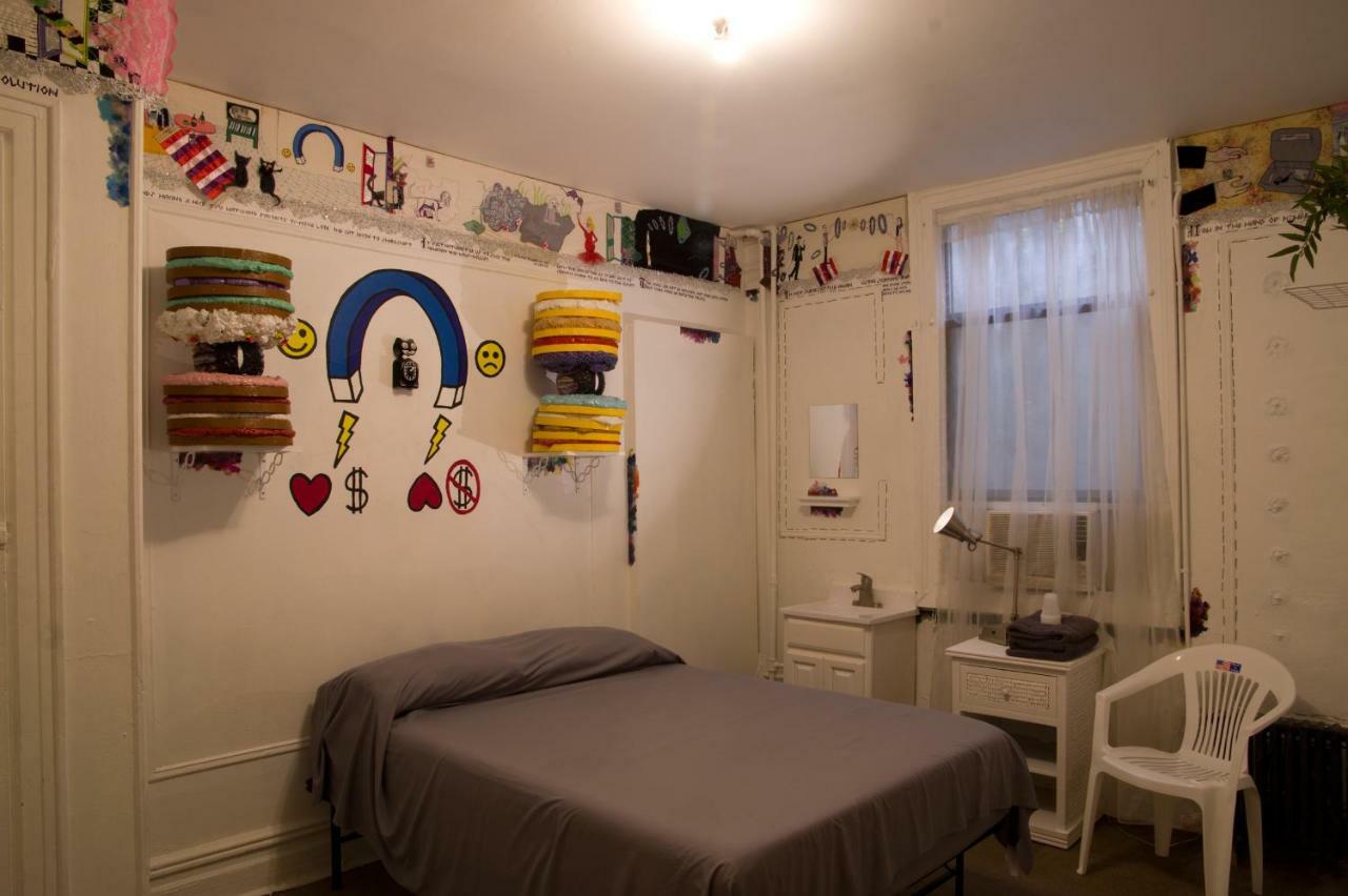 Carlton Arms Hotel New York Bagian luar foto